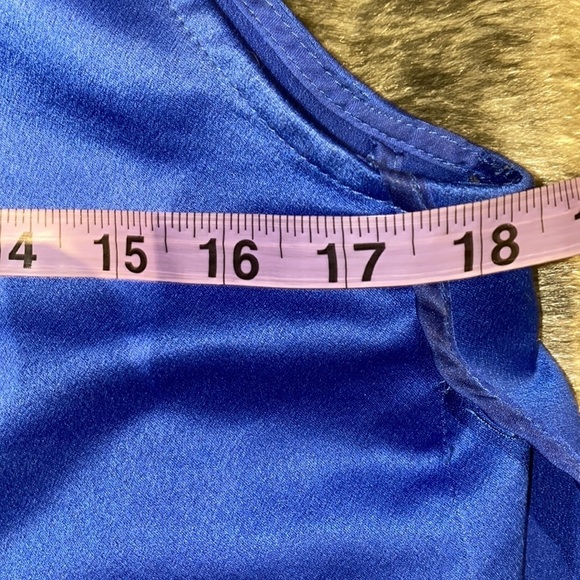 Costa Blanca Royal  Blue slit sides sleeveless blouse Sz L - Picture 4 of 11